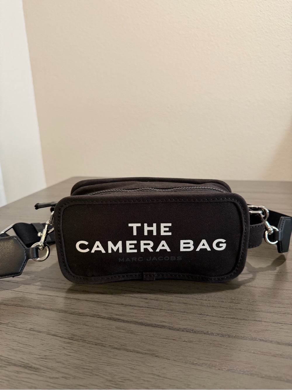 MARC JACOBS Black Camera Crossbody Bag